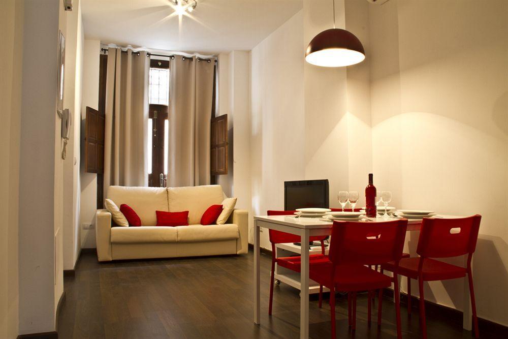 Flatsforyou Turia Valencia Exterior photo